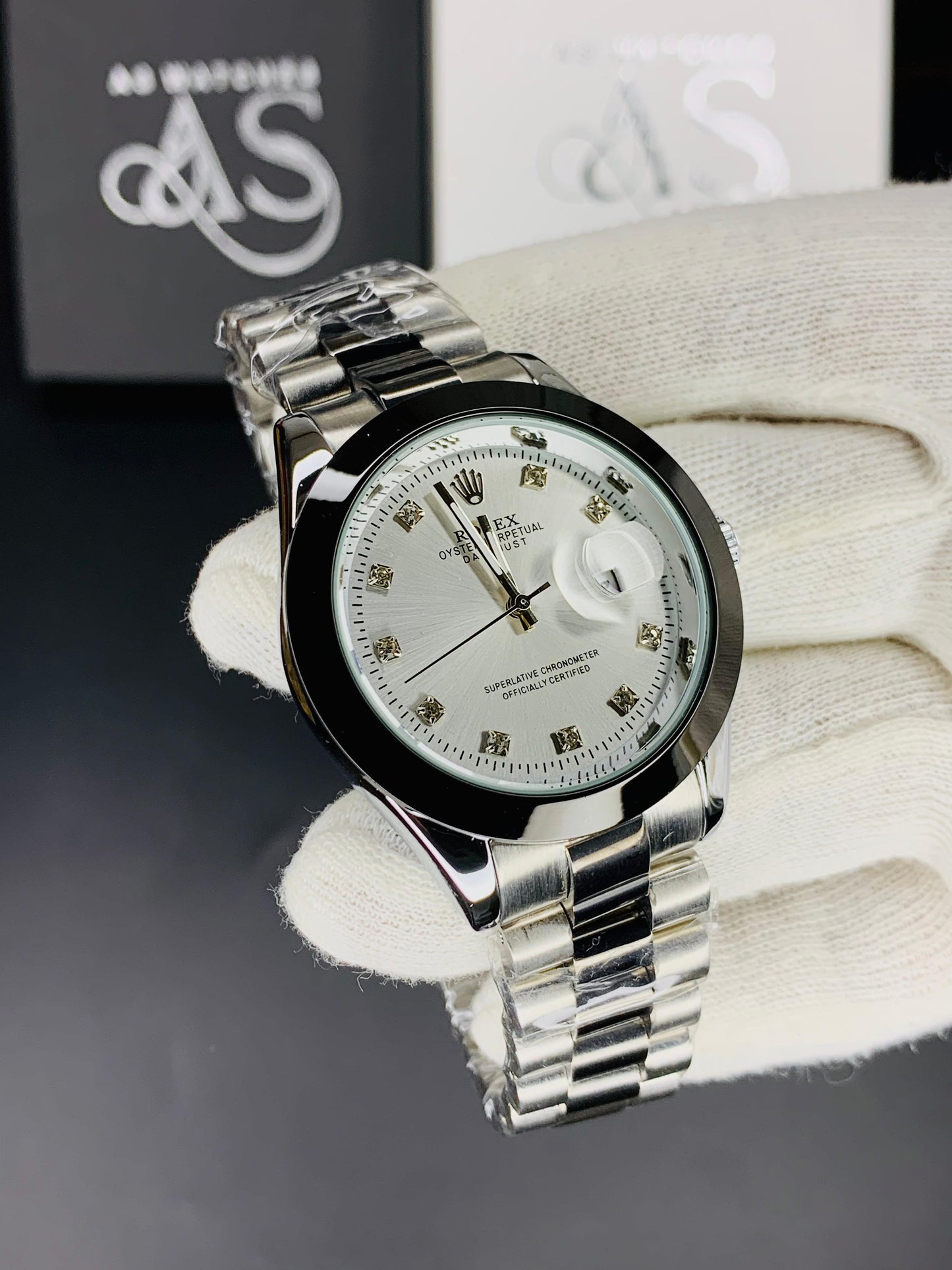 Two Tone Stone Model Dial ( White )