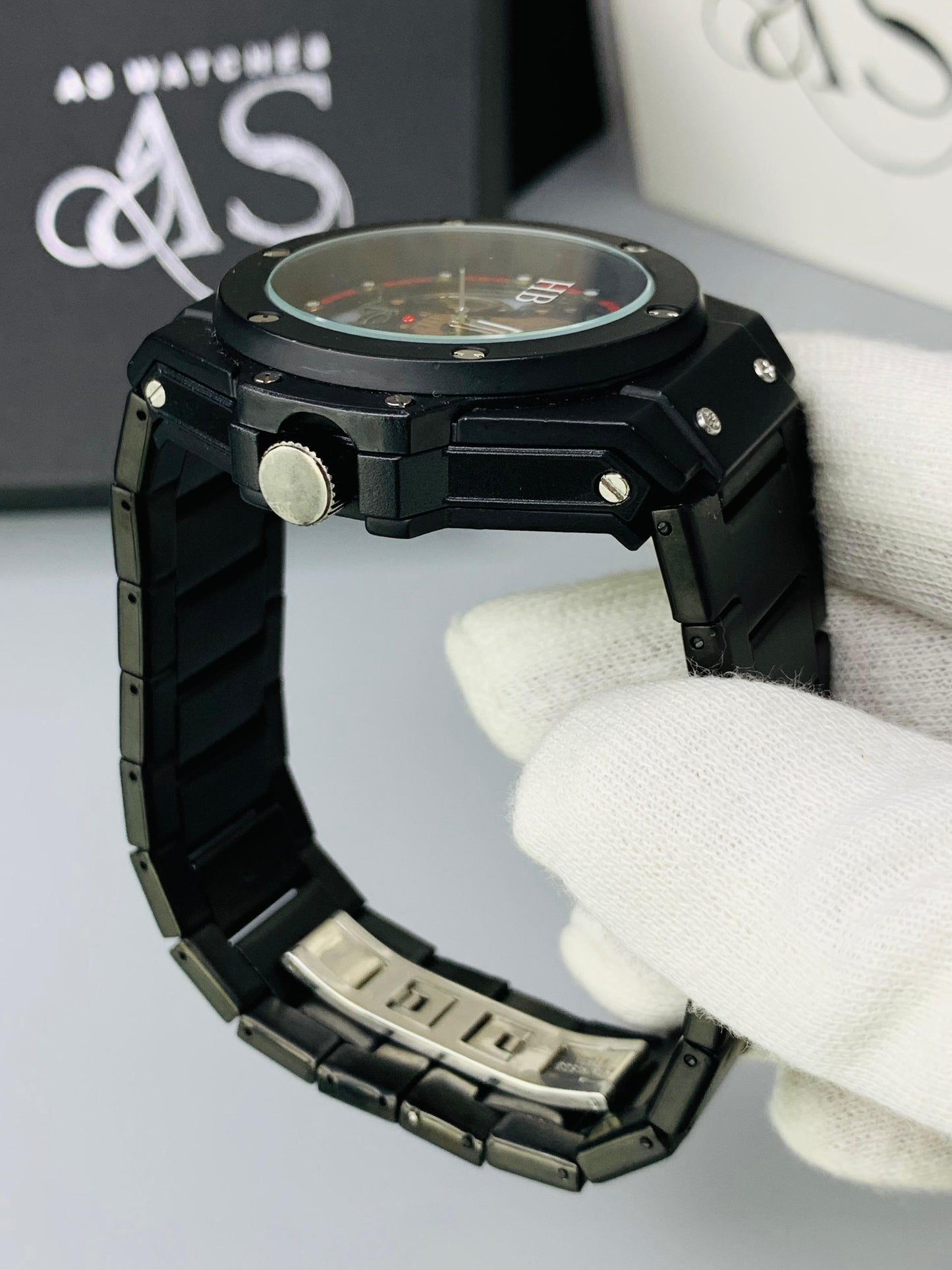 HB Luxury Model (Black)