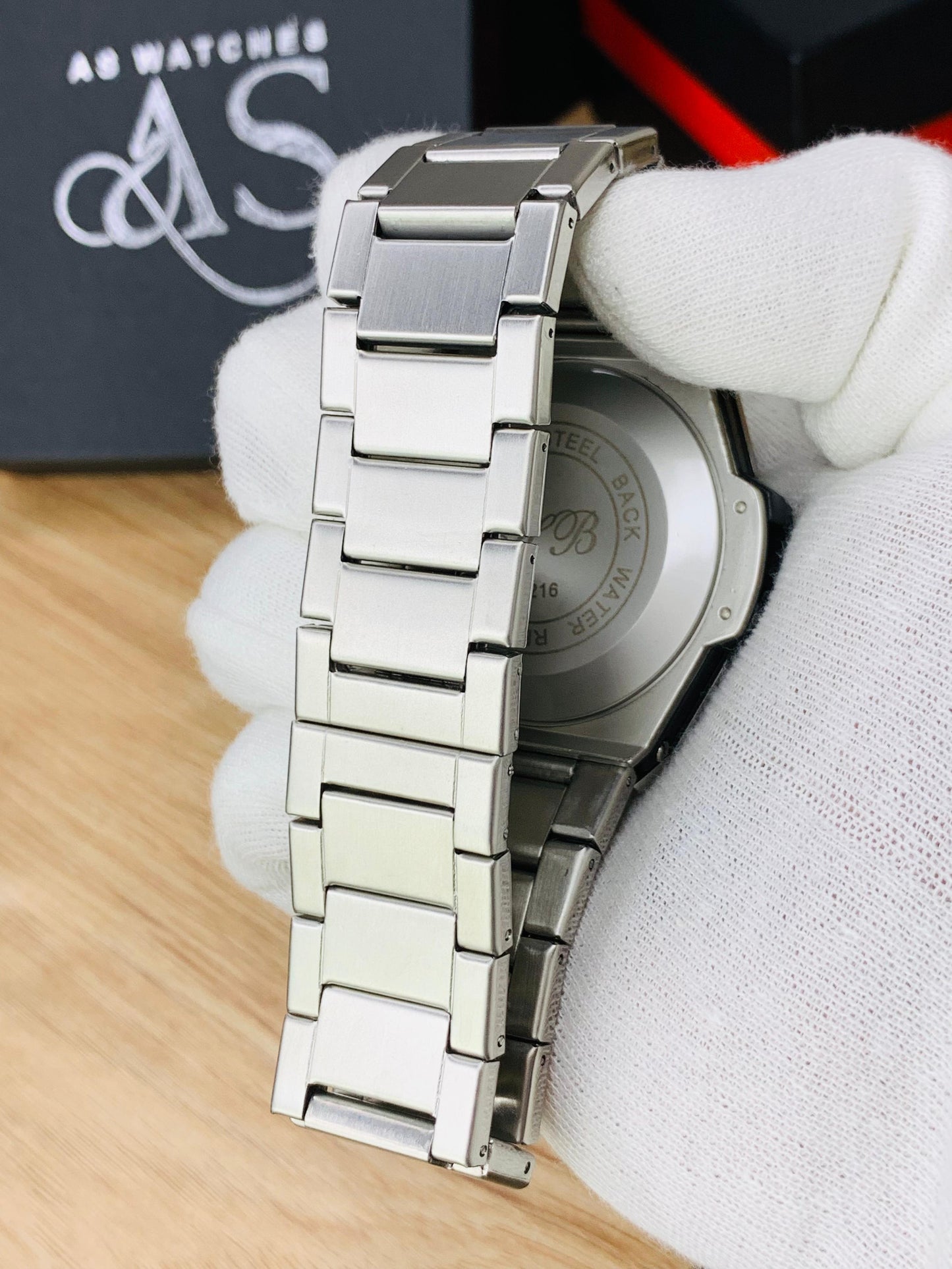 HB Luxury Model (Silver)