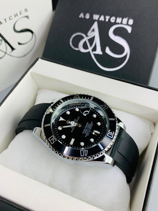 New GMT Model ( Black )