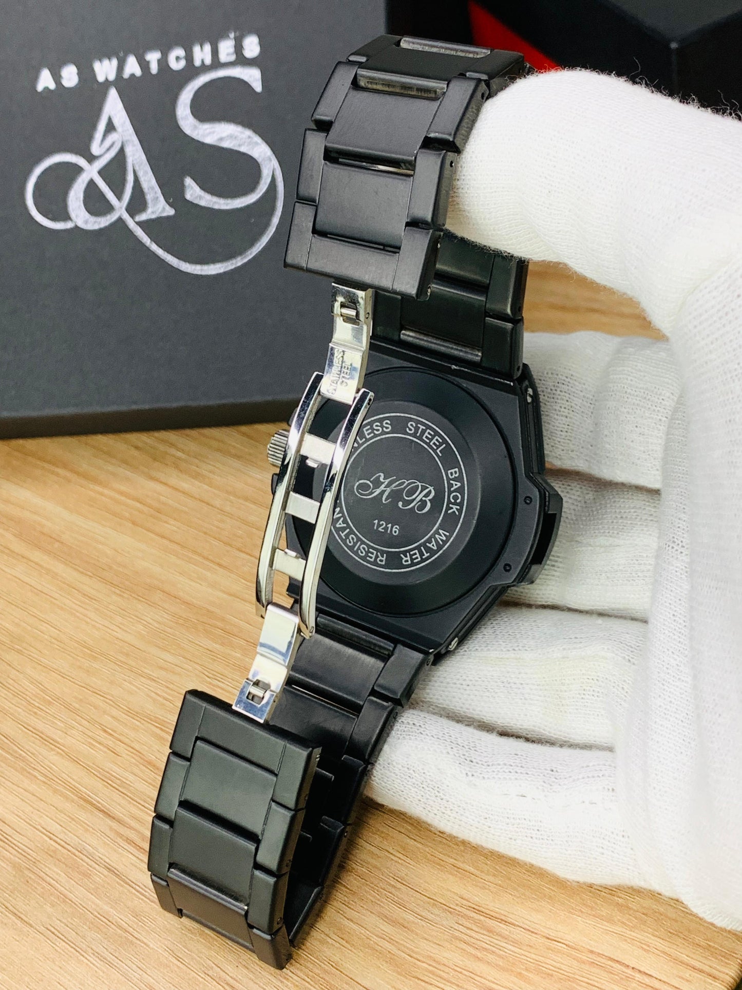 HB Luxury Model (Black)