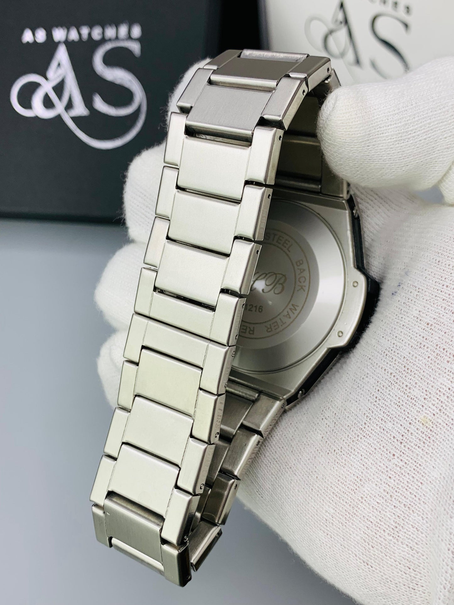 HB Luxury Model (Silver)